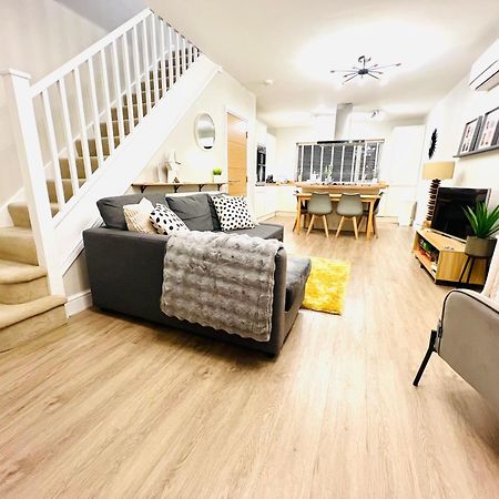 The Duplex Margate With Deck & Living Space Air Conditioning 外观 照片