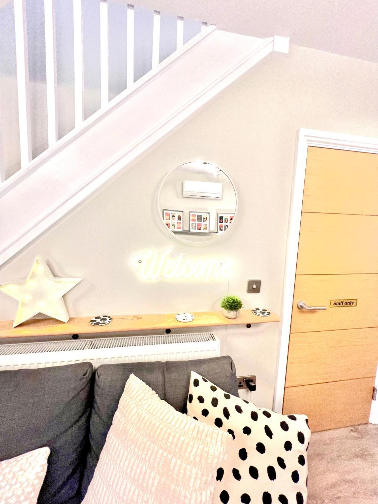 The Duplex Margate With Deck & Living Space Air Conditioning 外观 照片